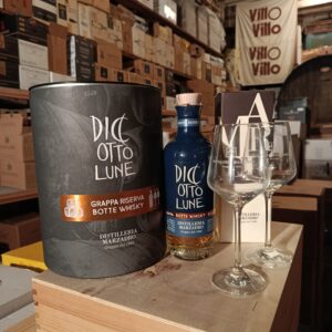 Confezione Diciotto Lune Riserva Botte Whisky 50 cl   2 bicchieri